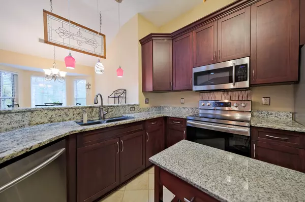 North Charleston, SC 29420,5398 Greggs Landing Dr