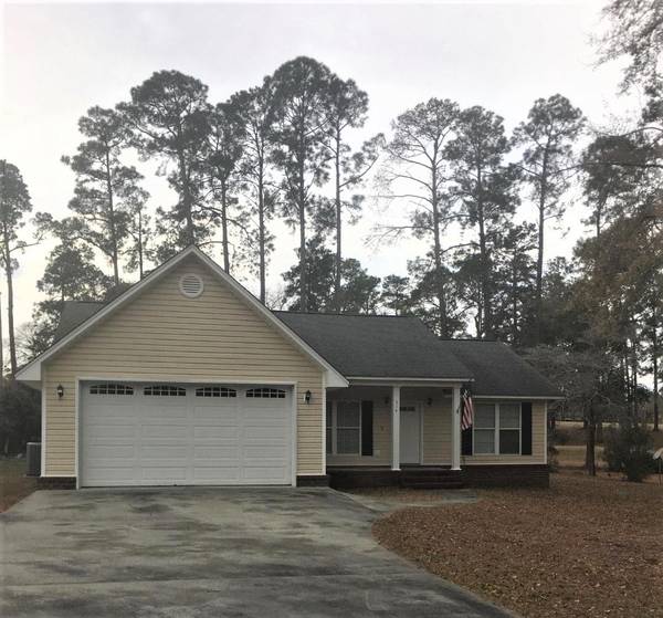 314 Santee Dr, Santee, SC 29142