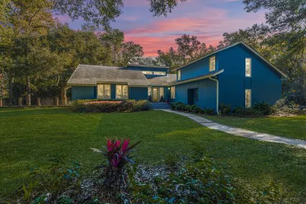 James Island, SC 29412,972 Three Trees Rd
