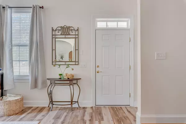 Daniel Island, SC 29492,841 Center Park St