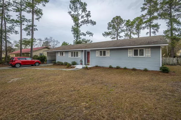 110 Auld Brass Rd, Walterboro, SC 29488