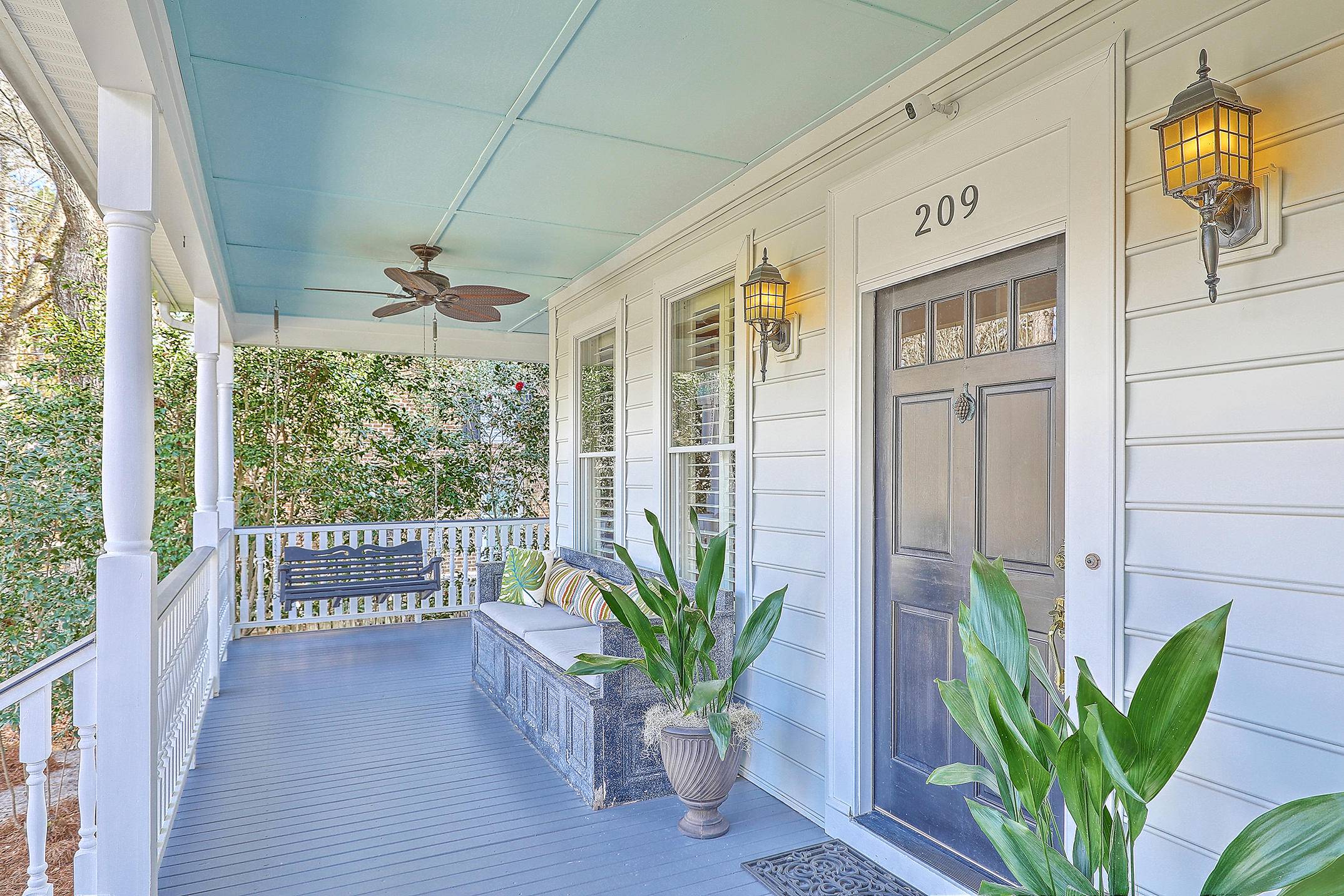 Summerville, SC 29483,209 Gadsden St