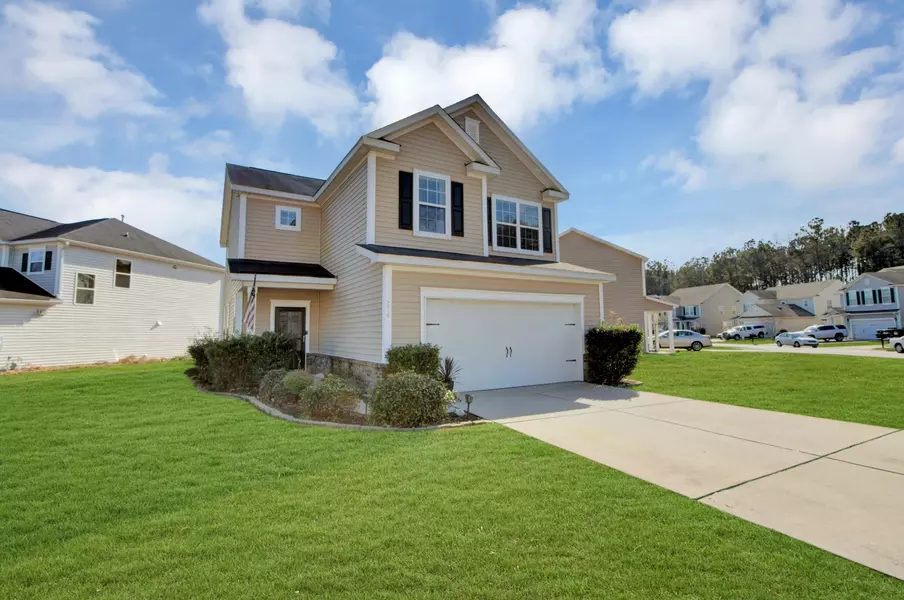 276 Oglethorpe Cir, Moncks Corner, SC 29461