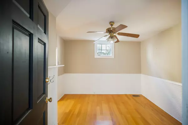 Charleston, SC 29403,15 Rose Ln