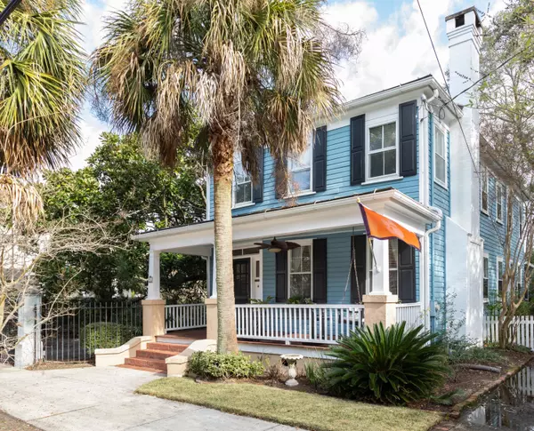 56 Gadsden, Charleston, SC 29401