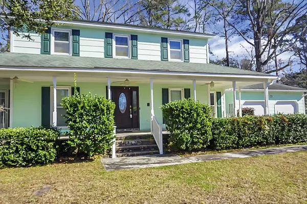 Summerville, SC 29485,112 Sweetbriar Rd