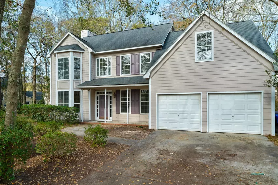 1160 Clover Pl, Mount Pleasant, SC 29466