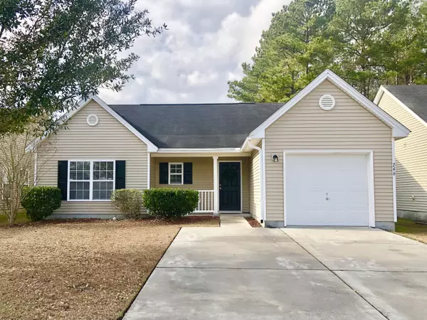 246 Avonshire Dr, Summerville, SC 29483