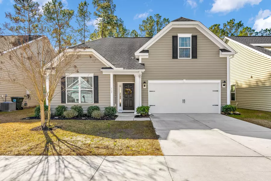 107 Springbank Ct, Moncks Corner, SC 29461