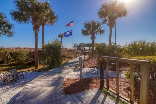 Isle Of Palms, SC 29451,424 C Shipwatch Villa (1/13th)