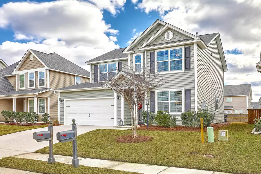 113 Cooks Rest Ln, Moncks Corner, SC 29461