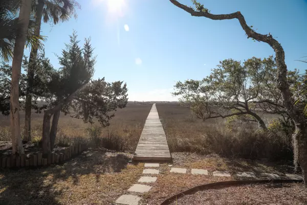 Edisto Island, SC 29438,172 Tranquility Ln