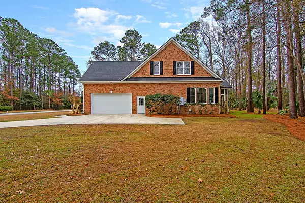 Mount Pleasant, SC 29466,2373 Darts Cove Way