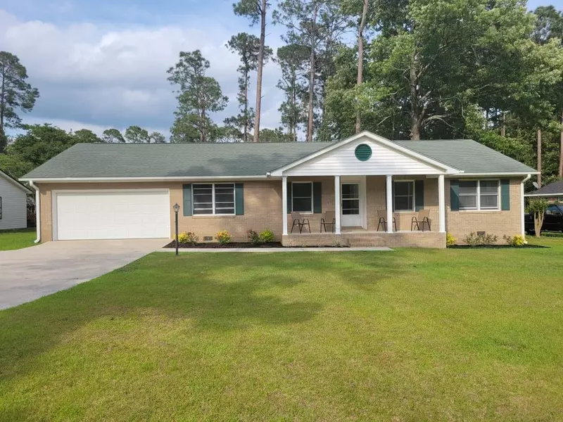 129 Wateree Dr, Santee, SC 29142