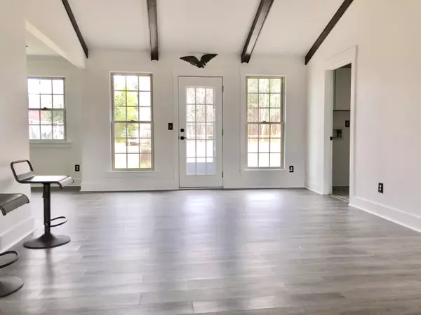 Goose Creek, SC 29445,431 Terrier Rd