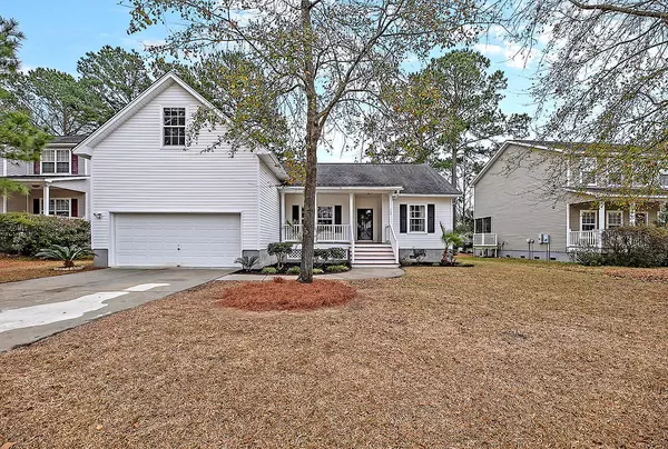 112 Heatherlock St, Hanahan, SC 29410