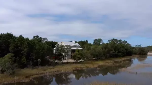 Johns Island, SC 29455,3025 Creek Cottage Ln