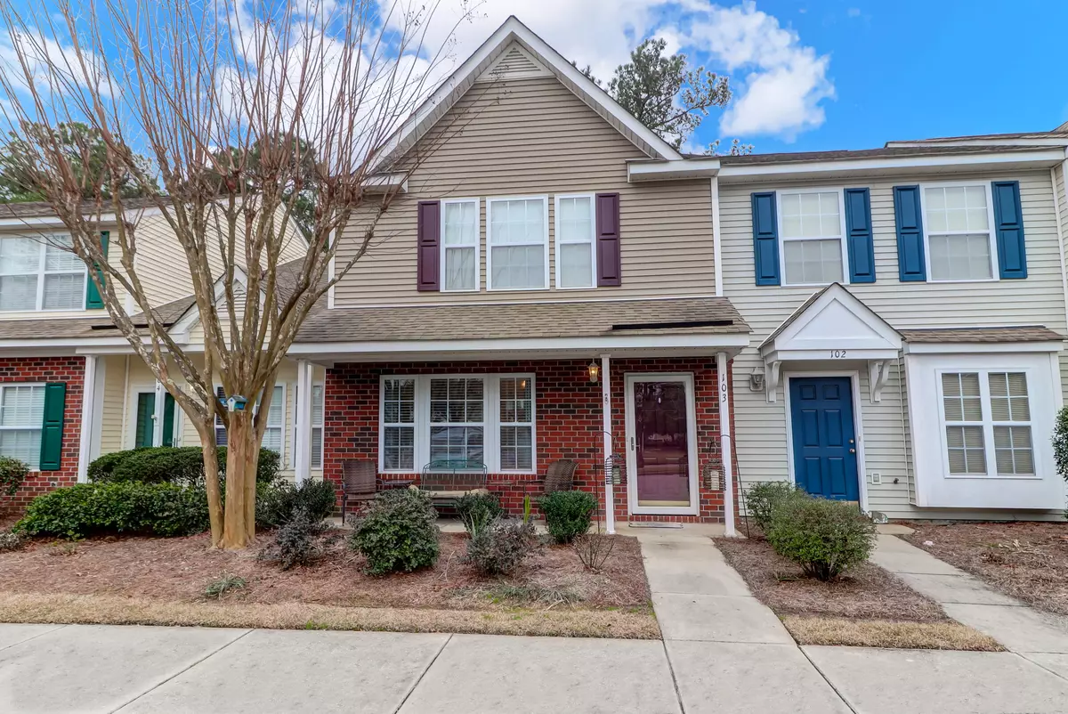 Summerville, SC 29483,103 Tree Branch Cir