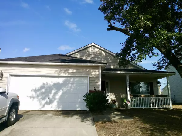 8035 Old London, North Charleston, SC 29406