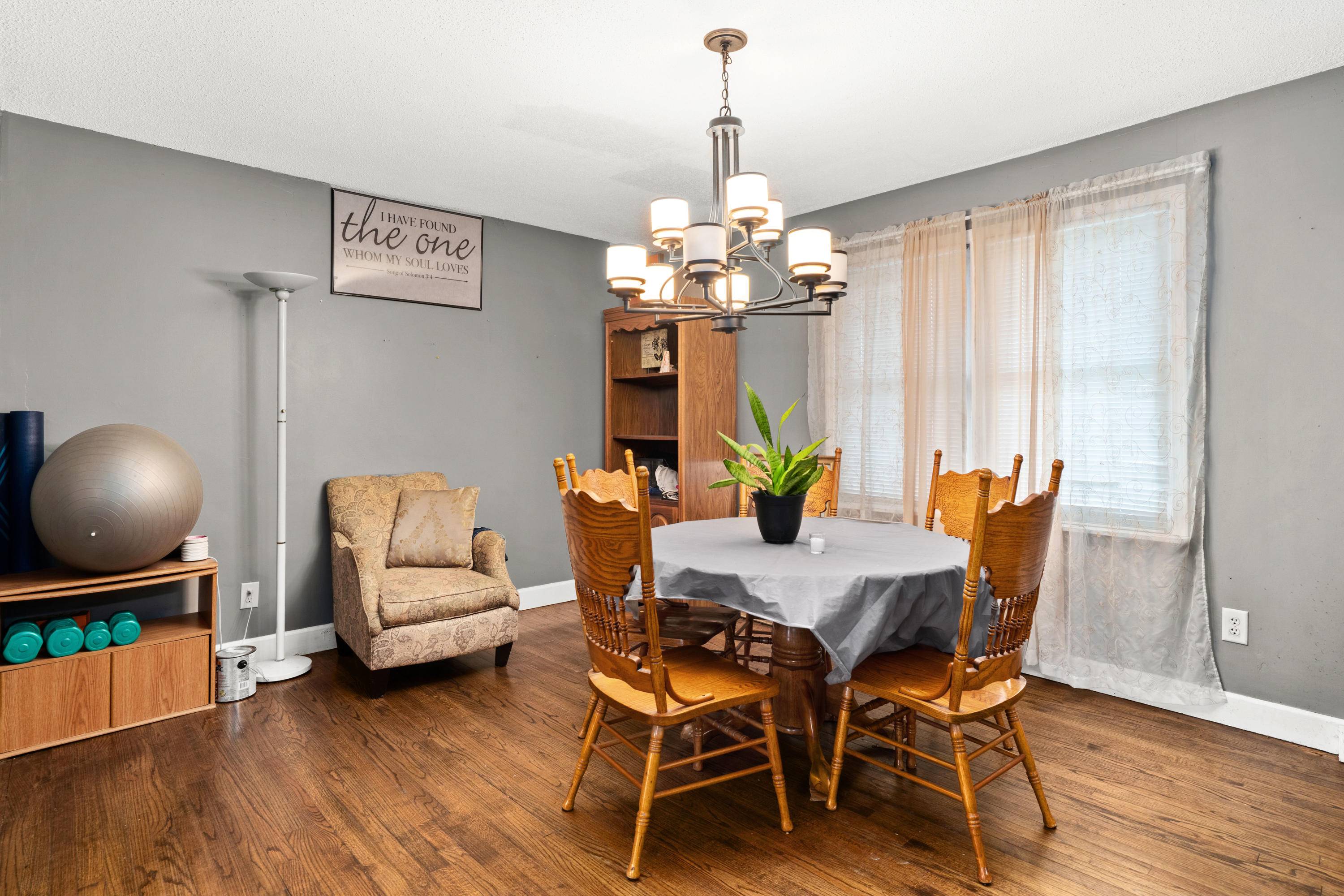 North Charleston, SC 29420,3313 Dublin Rd