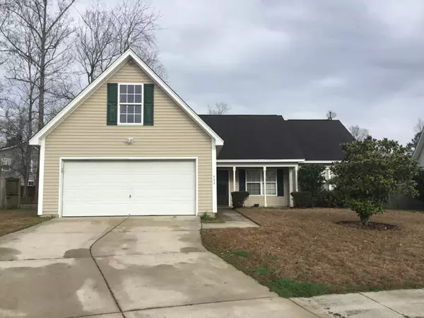 402 Equinox Cir, Ladson, SC 29456