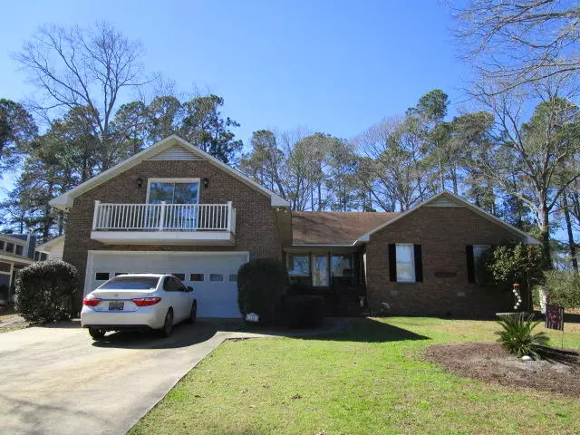 434 Santee Dr, Santee, SC 29142