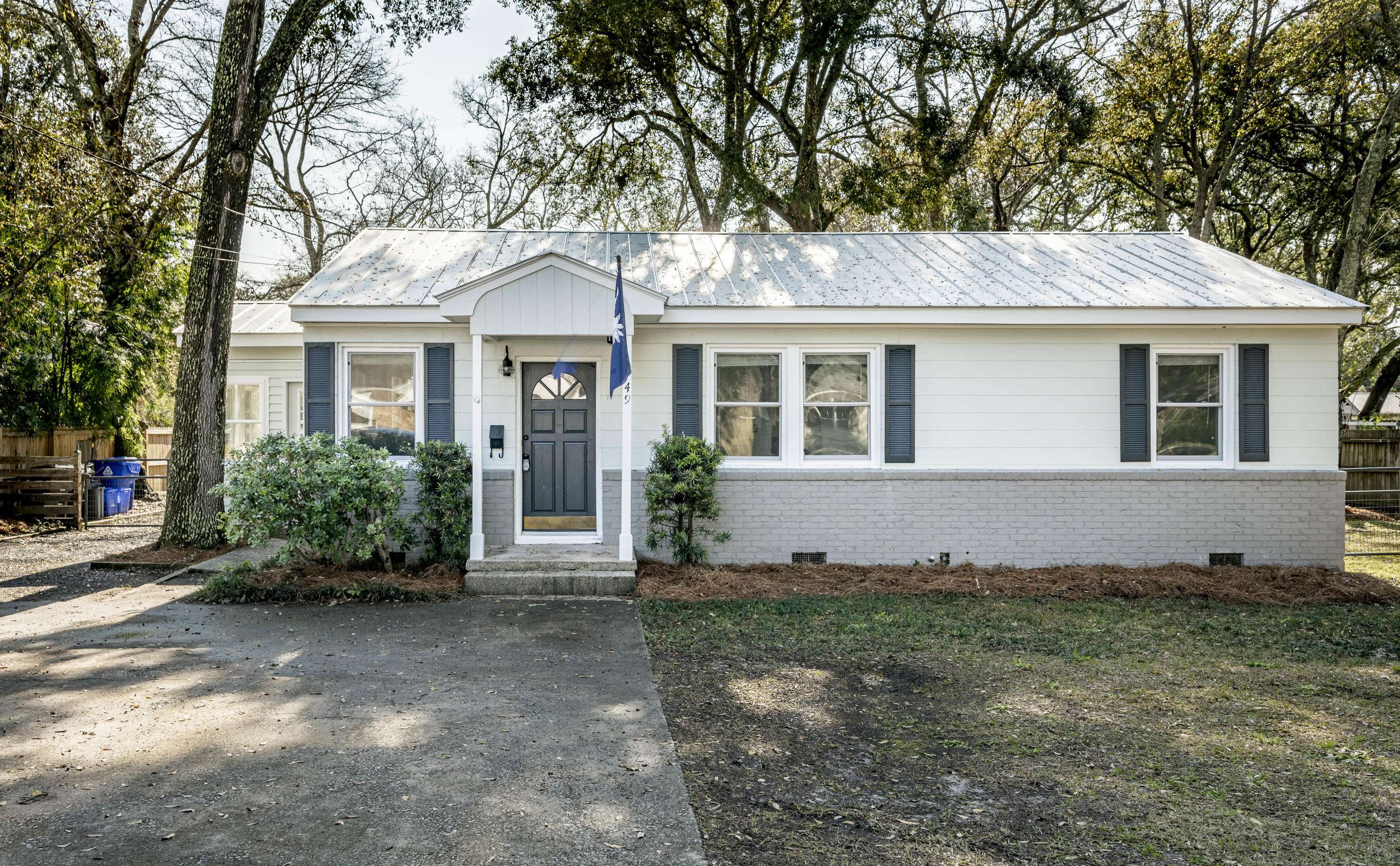749 Mccants Dr, Mount Pleasant, SC 29464