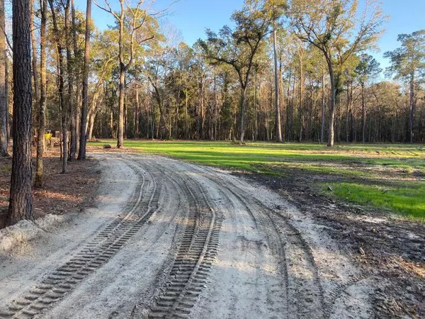 2885 Plow Ground Rd, Johns Island, SC 29455