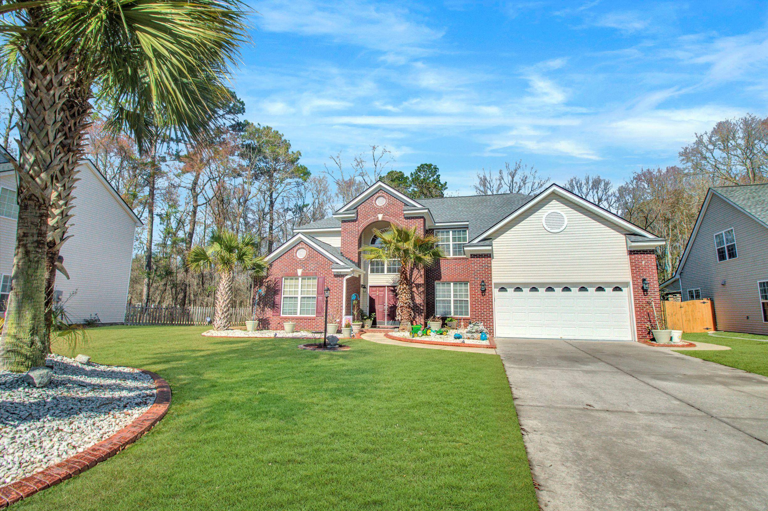 Summerville, SC 29485,808 Beverly Dr