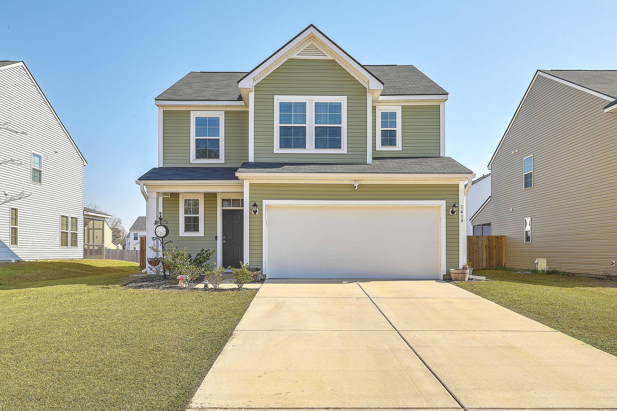 1419 Hermitage Ln, Ladson, SC 29456
