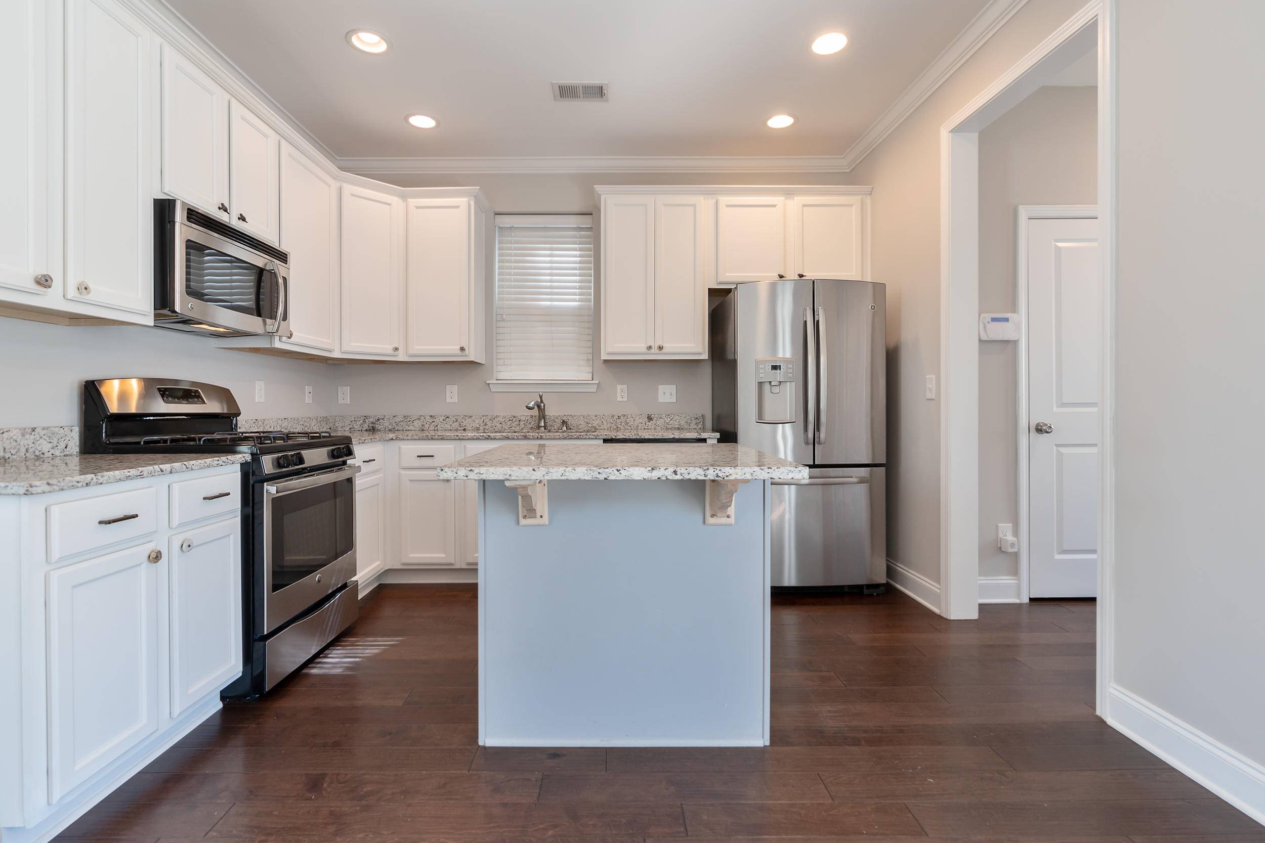 Charleston, SC 29414,1059 Ashley Gardens Blvd