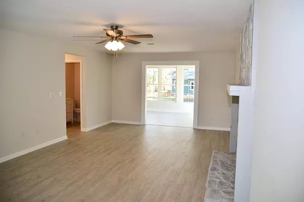 Mount Pleasant, SC 29464,1536 Vantage Pt