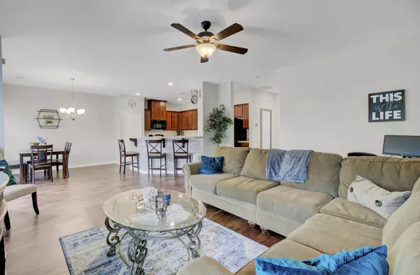 Ladson, SC 29456,9804 Lone Cypress Ln