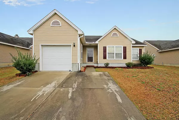 5048 Carrington Ct, Summerville, SC 29485