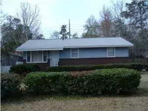 Hanahan, SC 29410,5917 Oak St