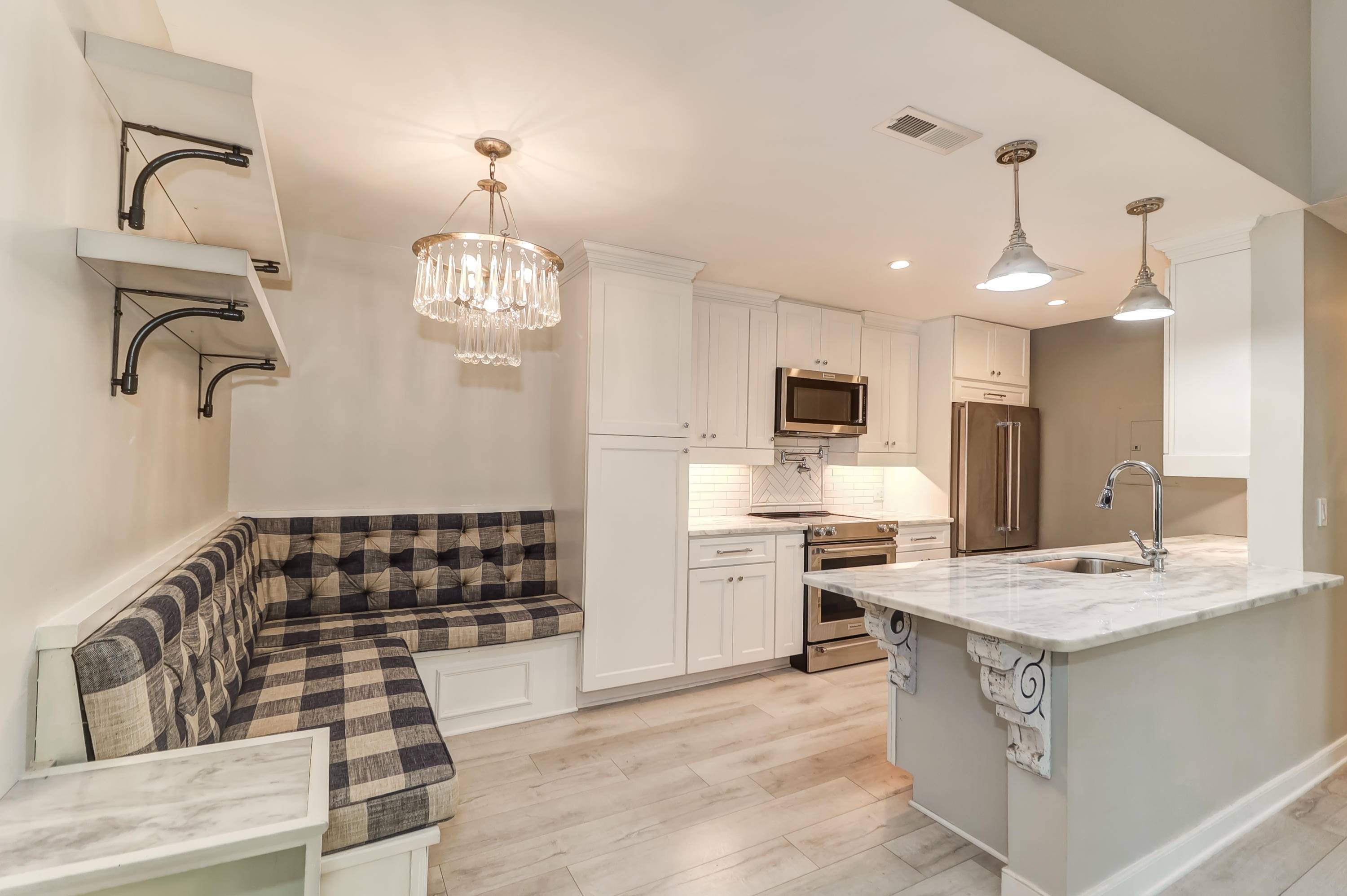 Mount Pleasant, SC 29466,2011 N Hwy 17 #1300q