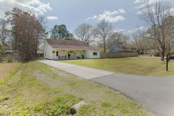 Moncks Corner, SC 29461,522 Hill St