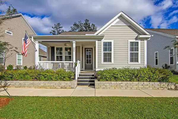 226 Oak View Way, Summerville, SC 29483