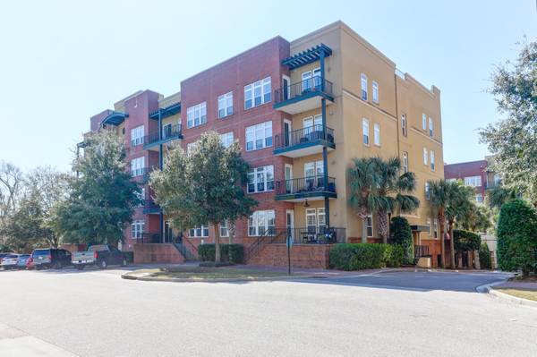 145 Pier View St St #214, Charleston, SC 29492