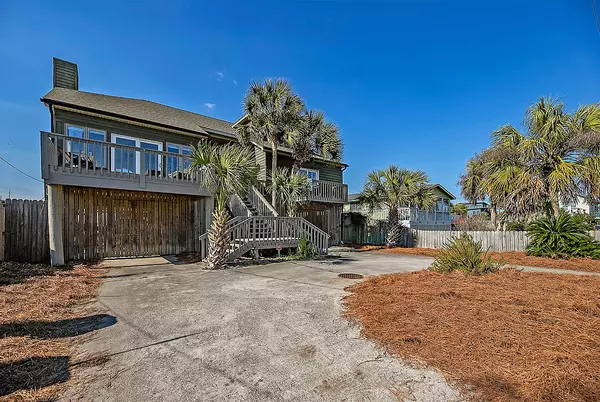Folly Beach, SC 29439,1628 E Ashley Ave