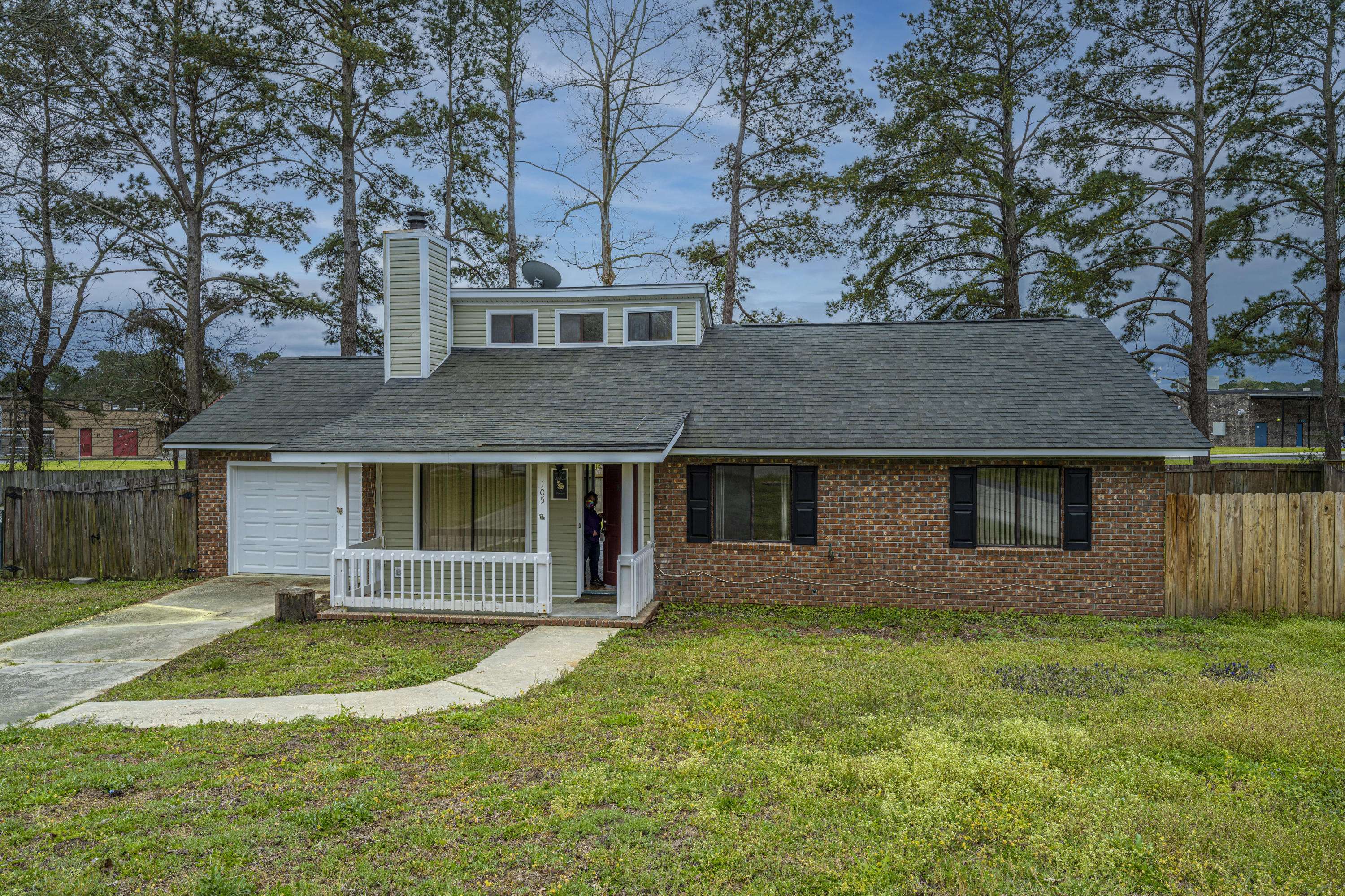 105 Cambell Ct, Summerville, SC 29486