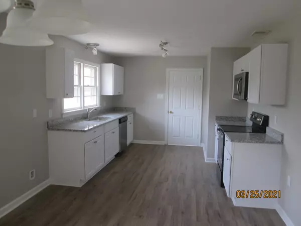 Bonneau, SC 29431,116 Magnolia St