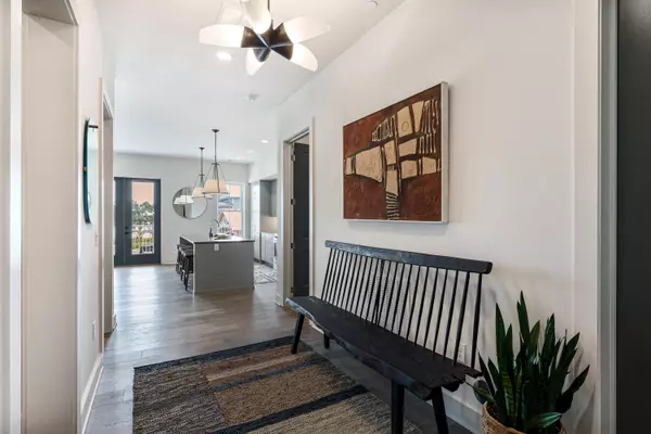 Charleston, SC 29492,301 Longshore #423