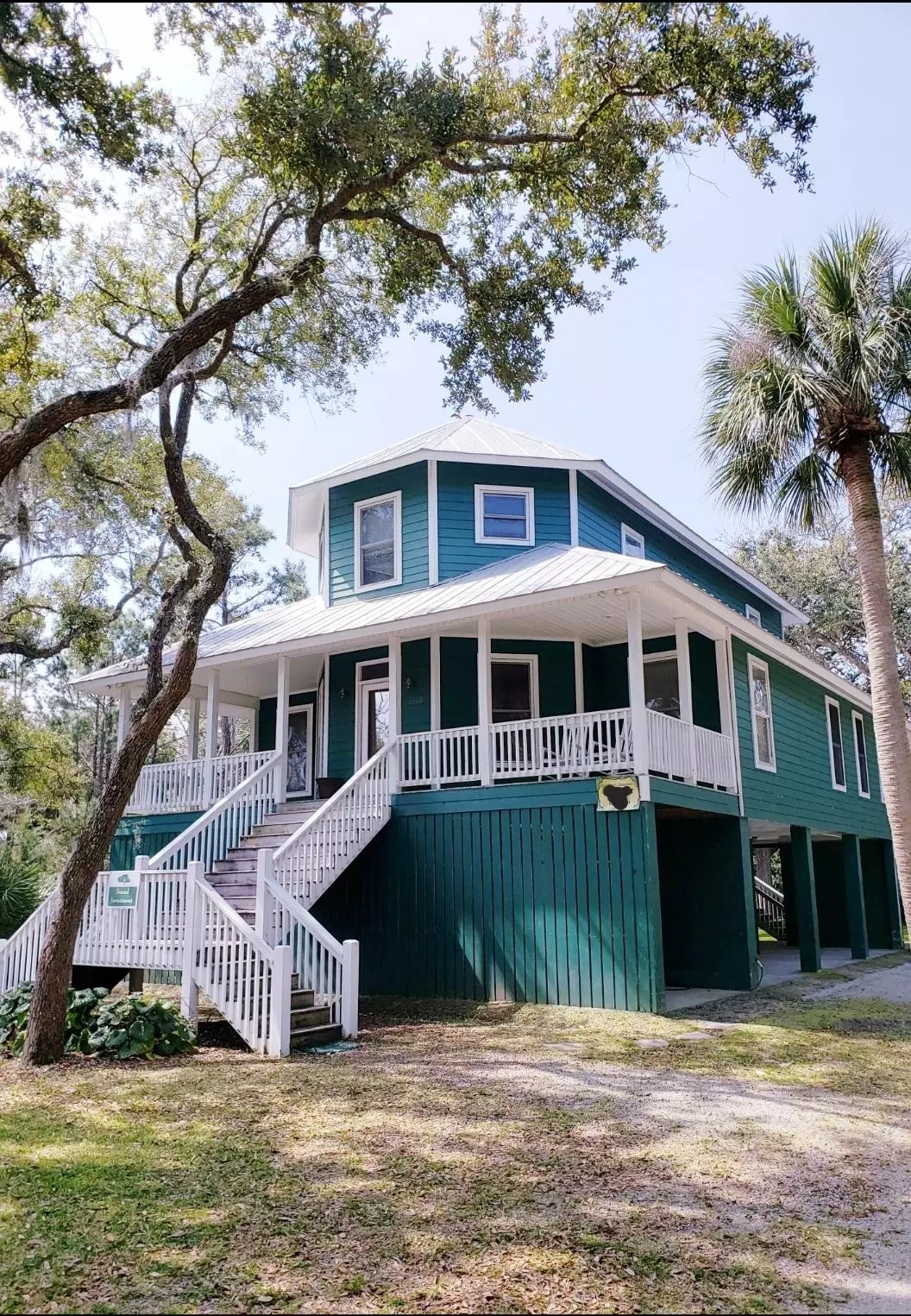 Edisto Island, SC 29438,3320 Myrtle St