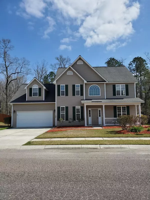 136 Harvest Moon Rd, Moncks Corner, SC 29461