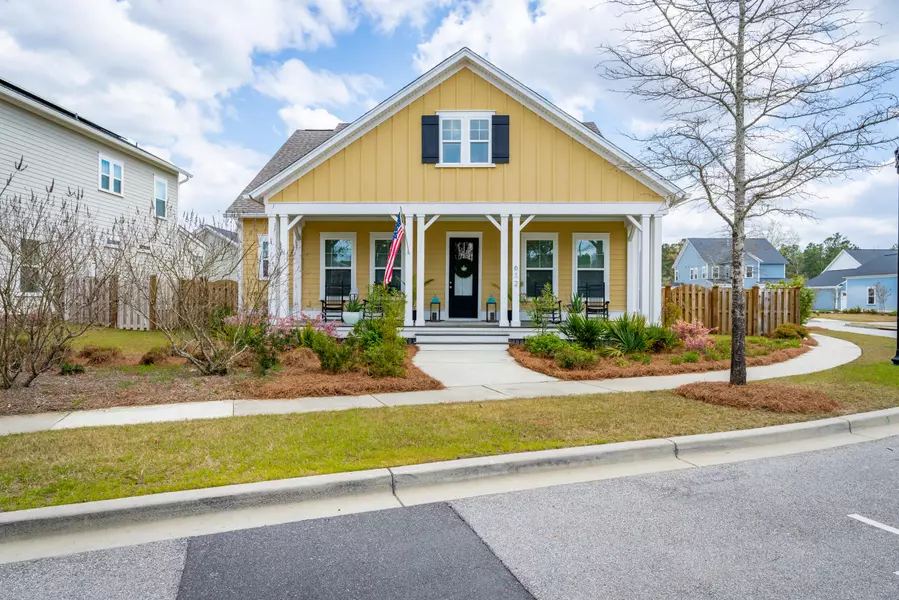 612 Water Lily Trl, Summerville, SC 29485