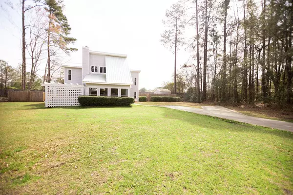 49 Auld Brass Rd, Walterboro, SC 29488