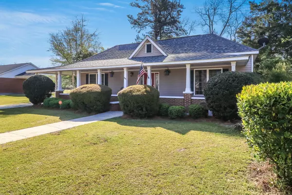 Elloree, SC 29047,555 W Barkley St