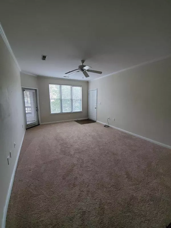 Charleston, SC 29492,100 Bucksley Ln #204