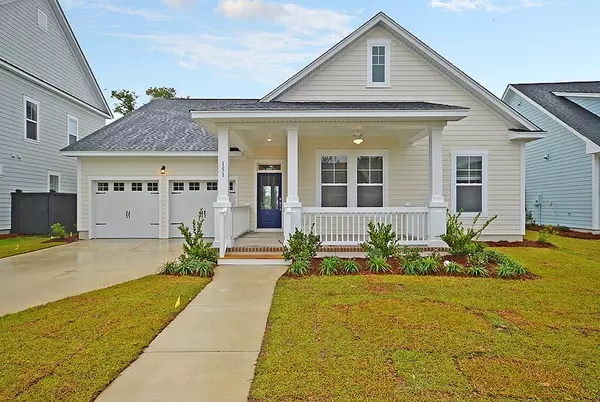 874 Carnes Crossing Blvd, Summerville, SC 29486